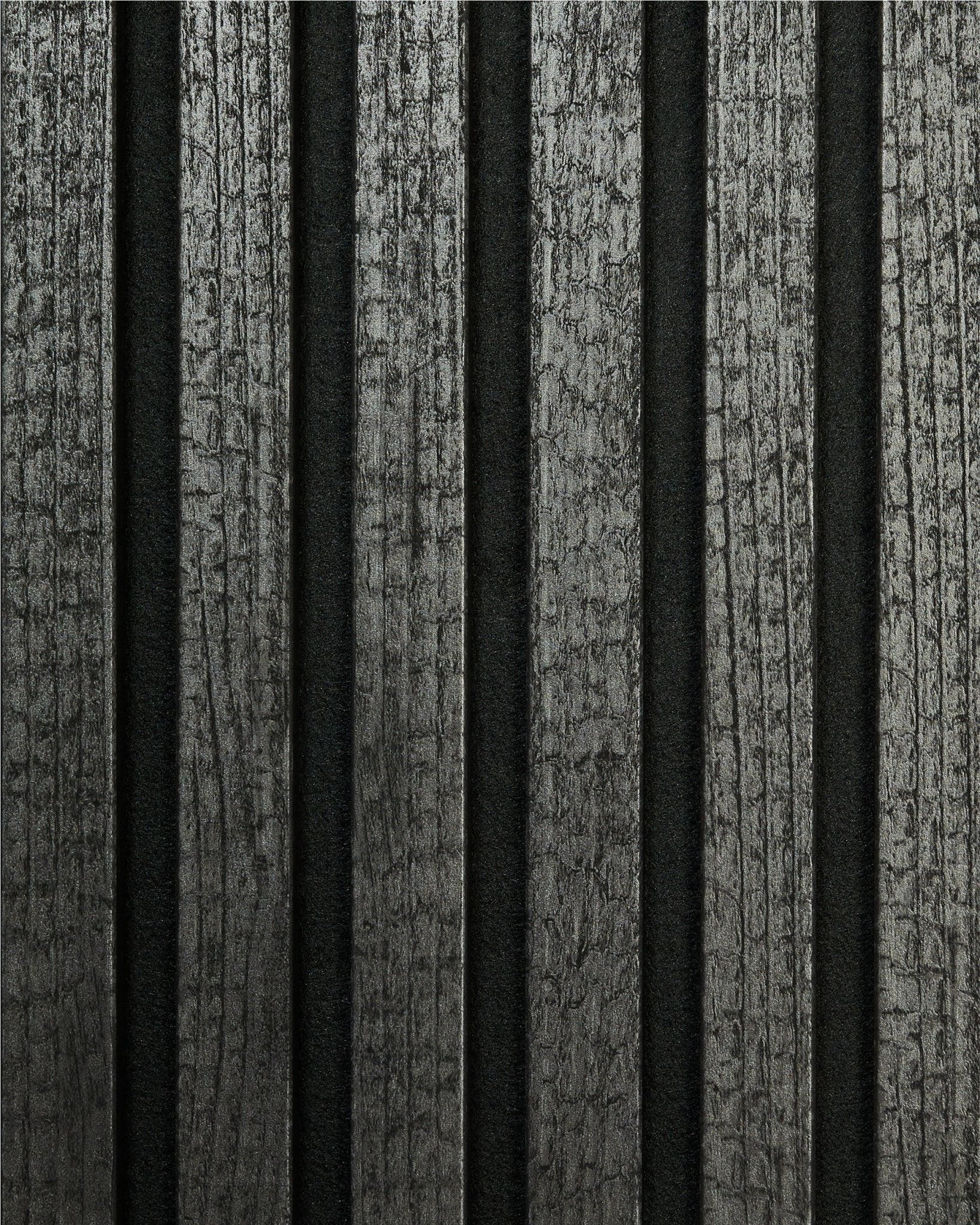 O Rebel | Amostra / Charcoal da WoodUpp apresenta vertical, painéis acústicos em madeira carbonizada com um acabamento escuro e texturado, para um visual nórdico moderno.