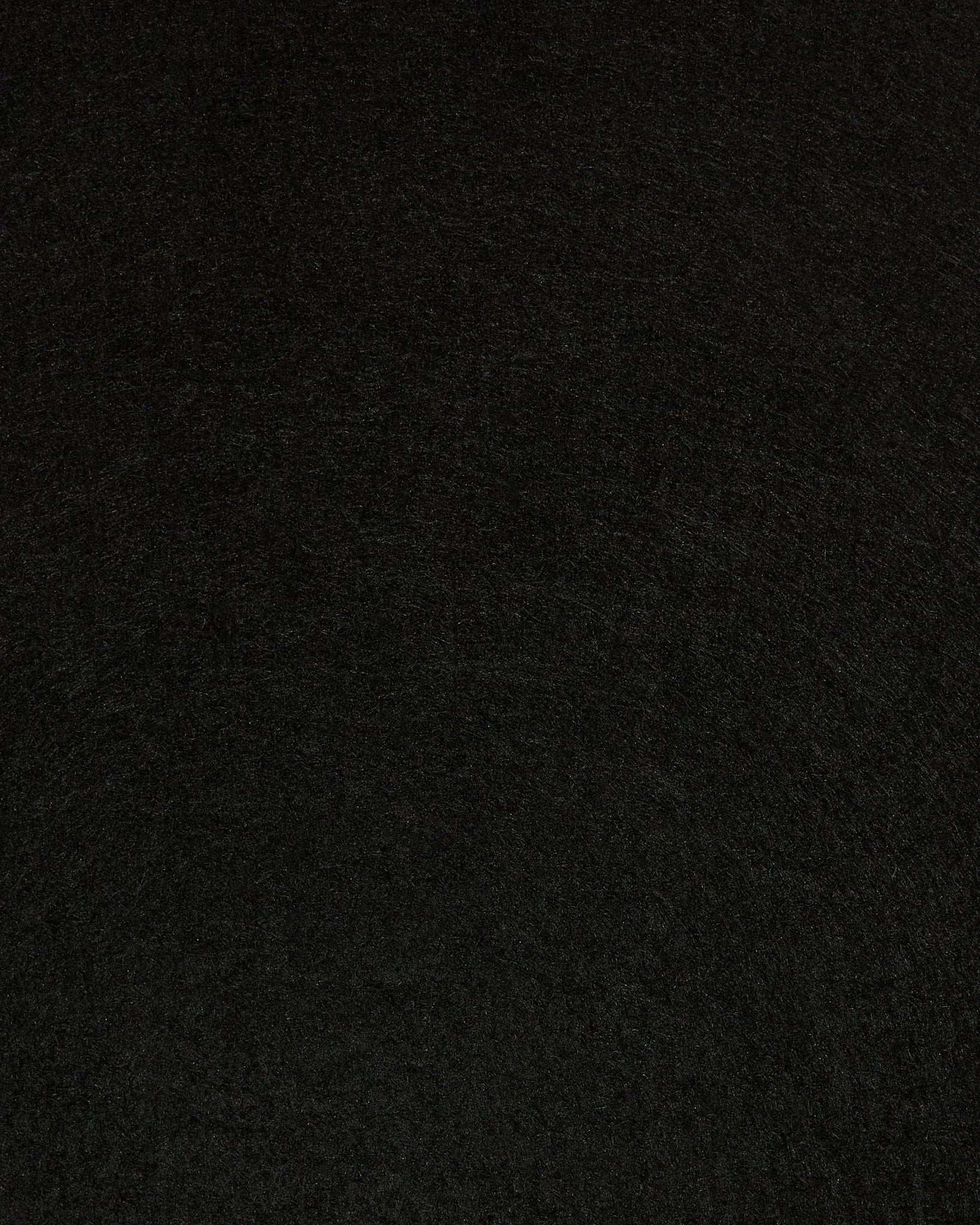 Produto de instalação WoodUpp Akupanel em feltro black, 240,1 x 59,8 cm; Painel acústico em black maciço com textura de grão fino, adequado como substituição de Akupanel.
