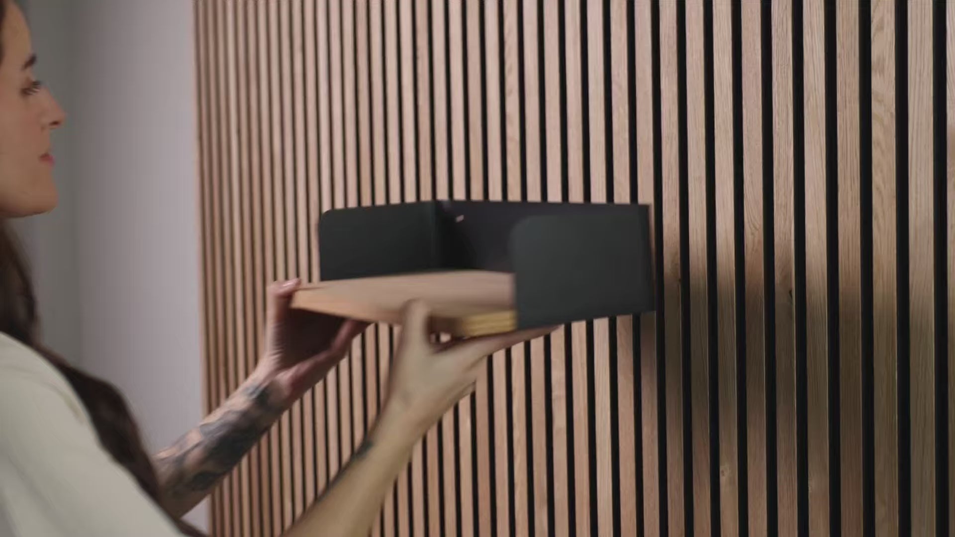 Linn | Bookshelf