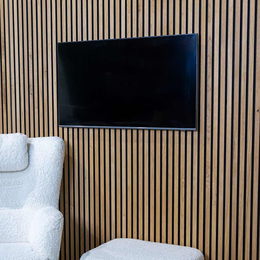 Imagem 1 de 5 na galeria Suporte de TV de parede