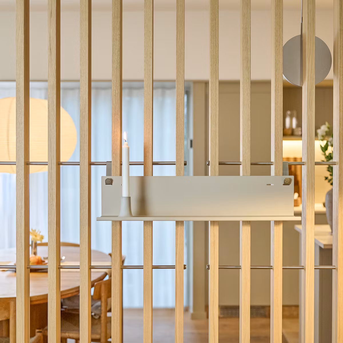 Imagem 1 de 8 na galeria EMBRACE | Nell Metal Shelf