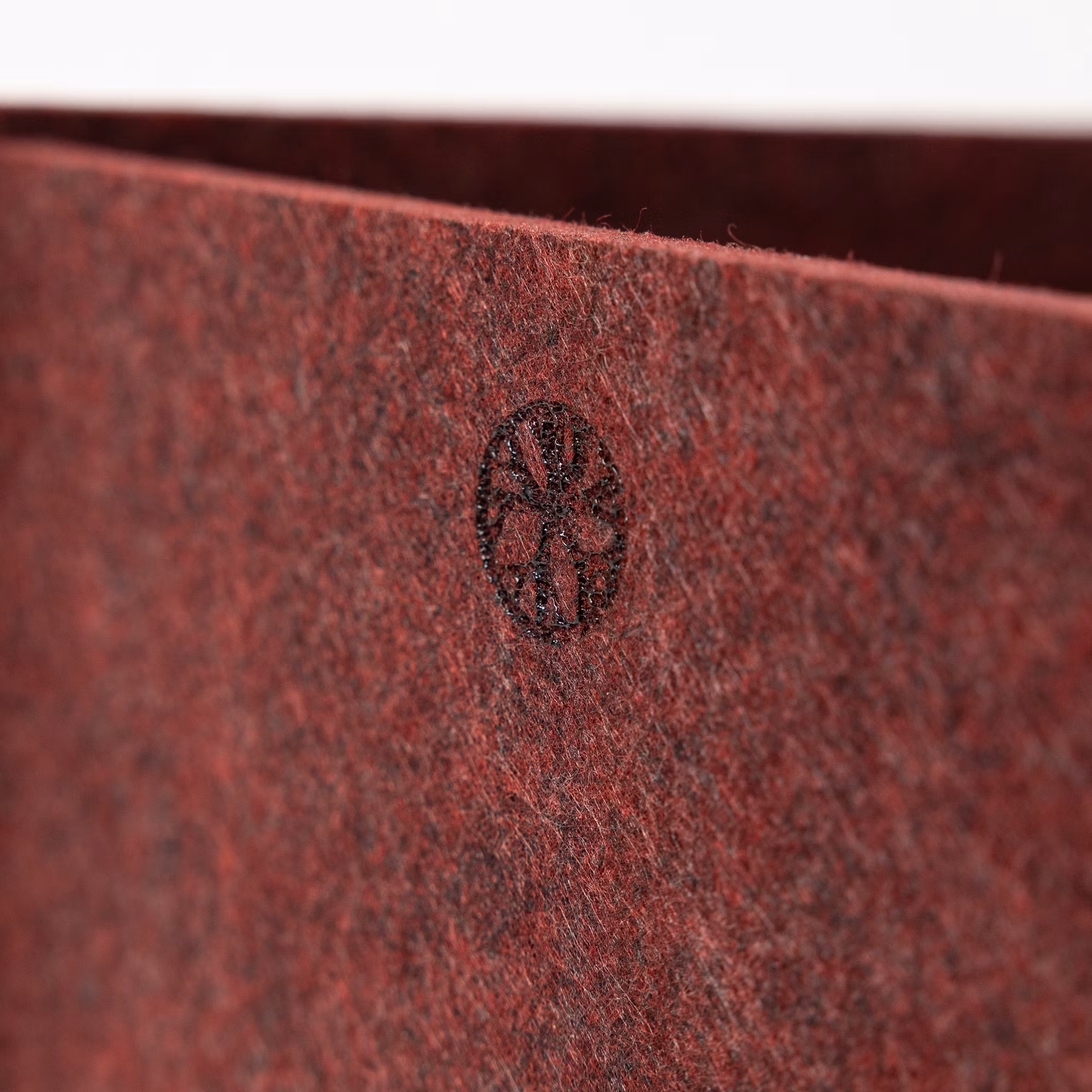 Imagem 8 de 8 na galeria EMBRACE | Vigg Felt Box